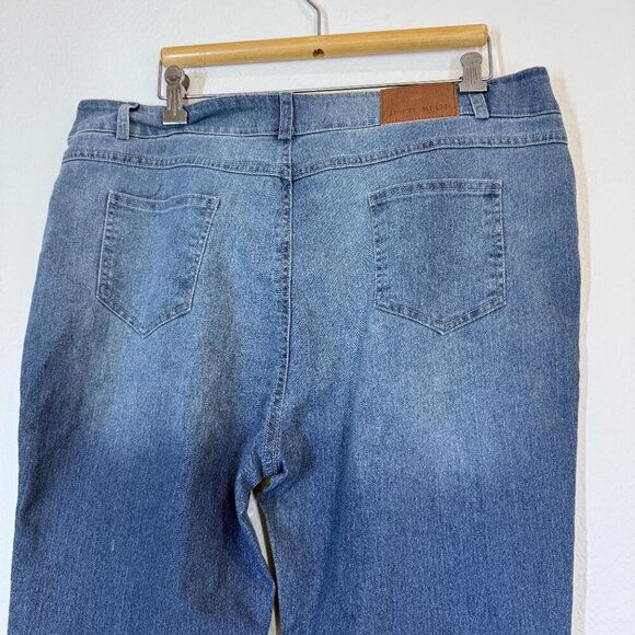 Judy Blue Boyfriend Jeans Size XL - Picture 6 of 13